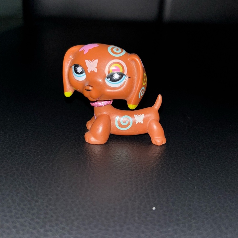 LPS #1010 Dachsund Swirls & Butterflies (retired) With Accessory add-ons!